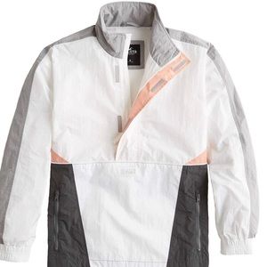 NEW Mesh-Lined Half-Zip Mockneck Windbreaker